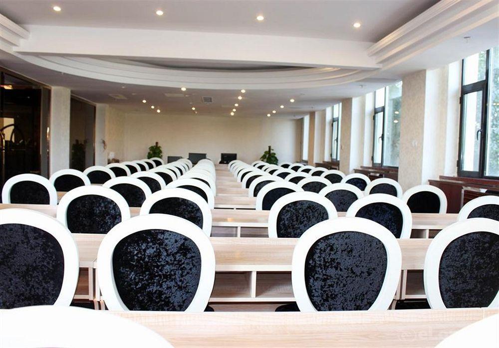 Capital Airport International Hotel Shunyi Екстериор снимка